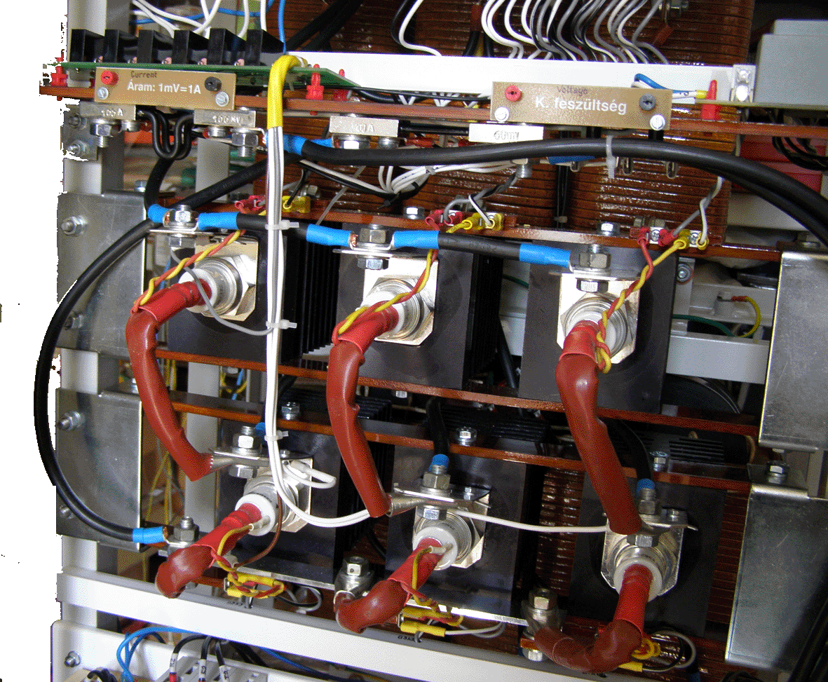 3 fázisú tirisztoros egyenirányító blokk